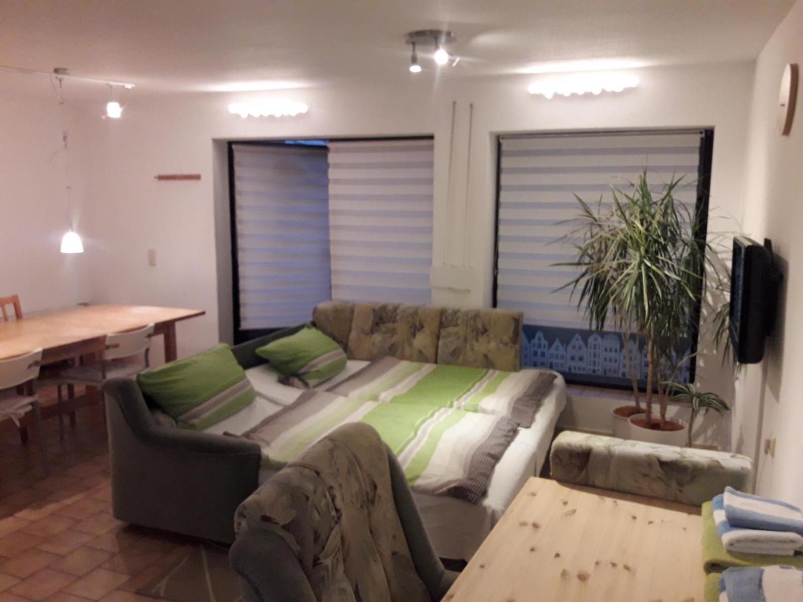 Kleine Ferienwohnung Am Stadtrand Von Лайпциг Екстериор снимка